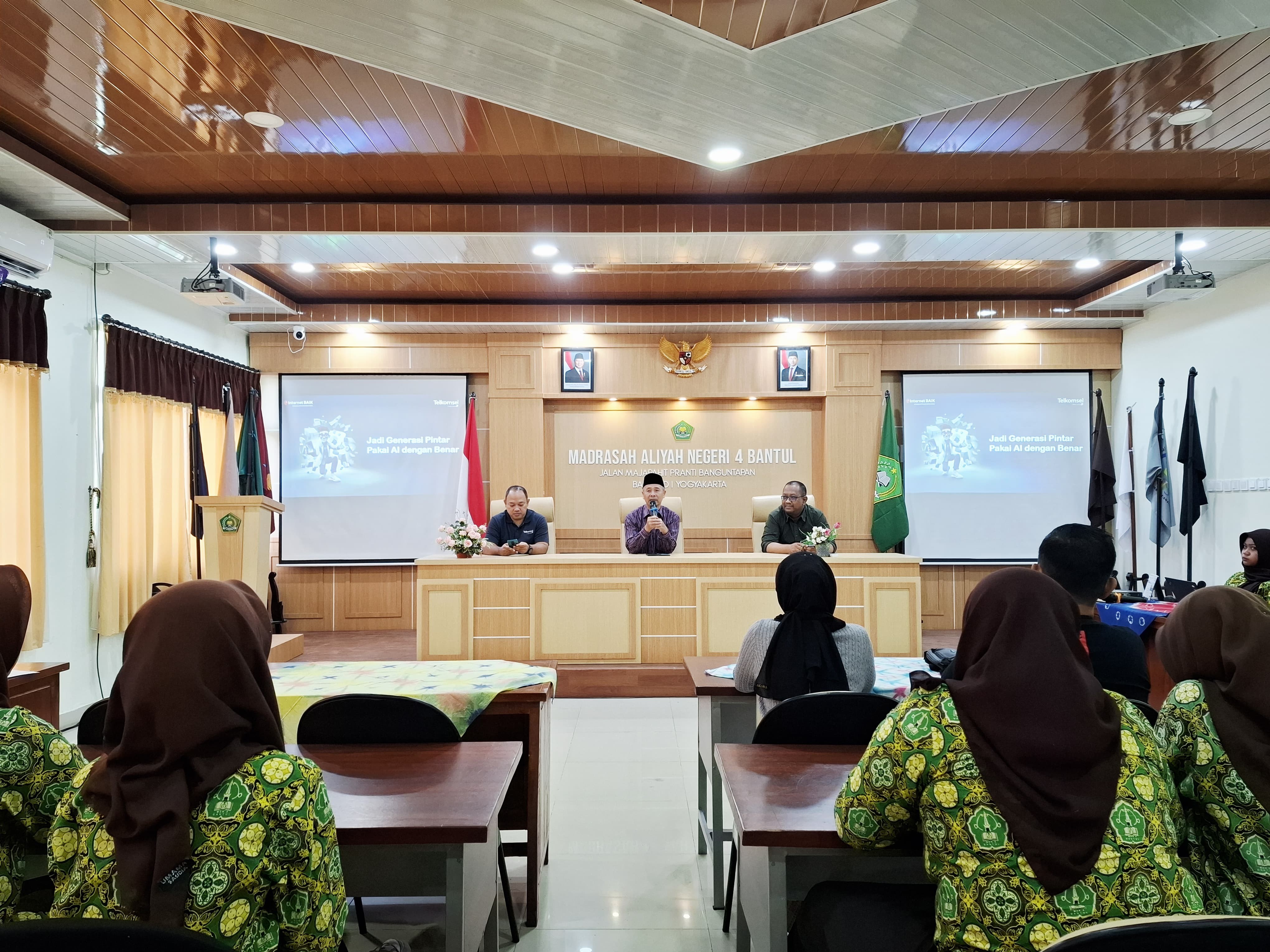 Kembangkan Potensi Kewirausahaan, Siswa MAN 4 Bantul Ikuti Pelatihan Digital Marketing 
