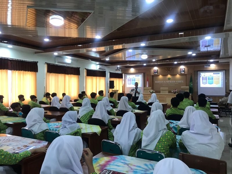 Siswa MAN 4 Bantul Kelas 12 Dapatkan Sosialisasi Masuk Perguruan Tinggi Model Terbaru