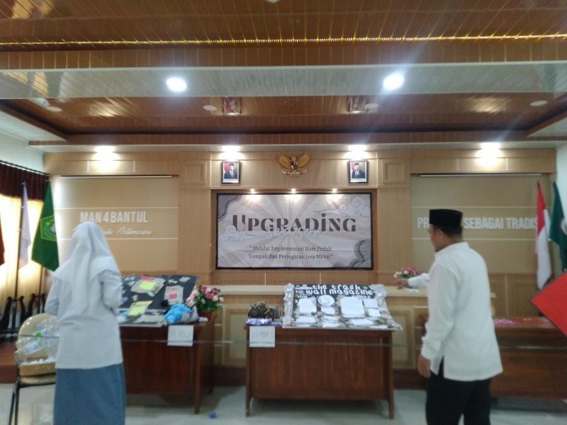 Peringati HPSN 2023, OSIS MAN 4 Bantul Selenggarakan Lomba Hasta Karya dari Bahan Daur Ulang