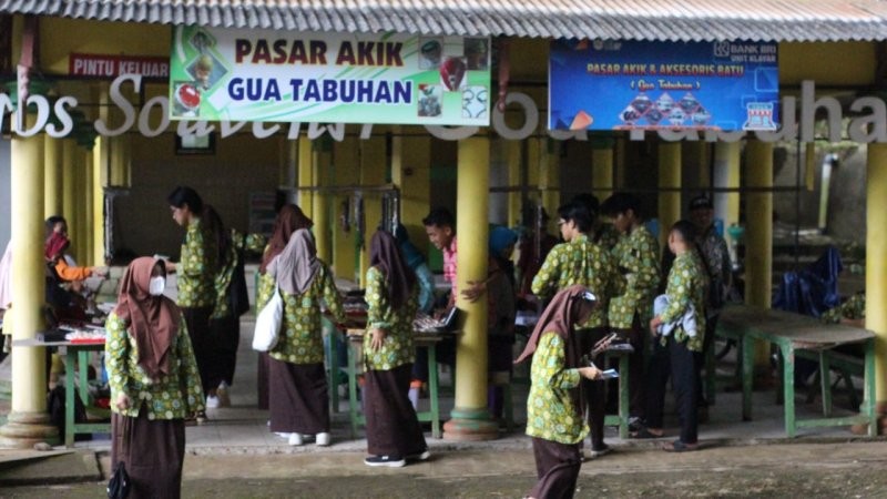 pedagang_data.jpg