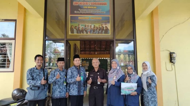 smp2_borobudur.jpg
