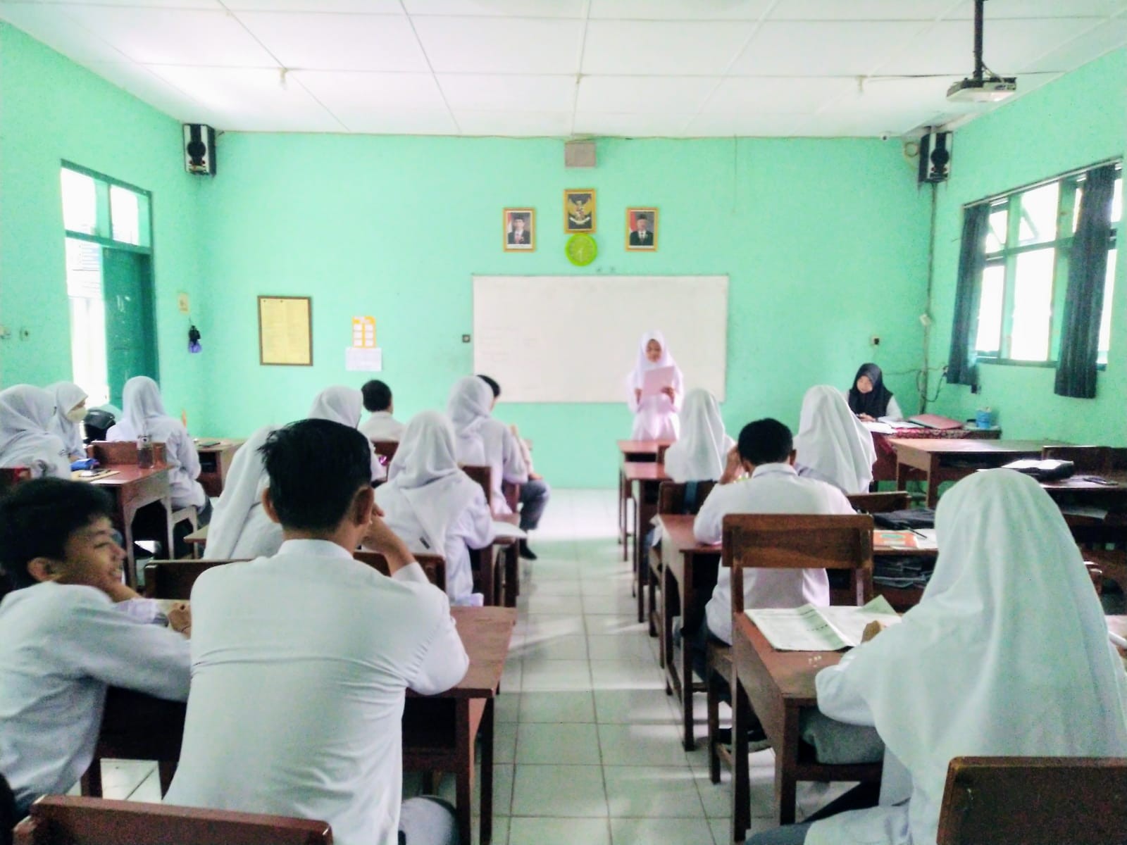 MAN 4 Bantul Sosialisasikan Tata Tertib Semester Genap pada Kegiatan Senin Wali