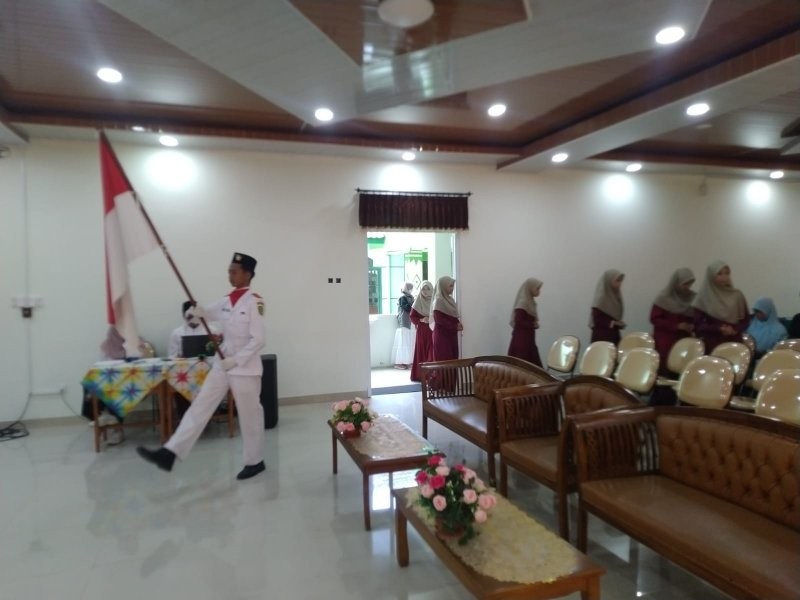 wisuda.jpg