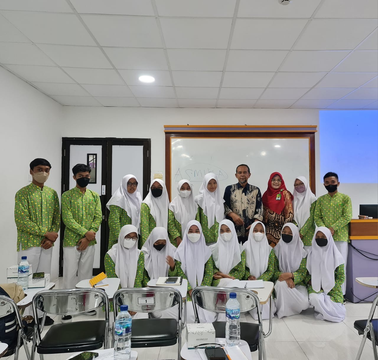 Siswa MAN 4 Bantul Penuhi Undangan Workshop Kewirausahaan AMIKOM