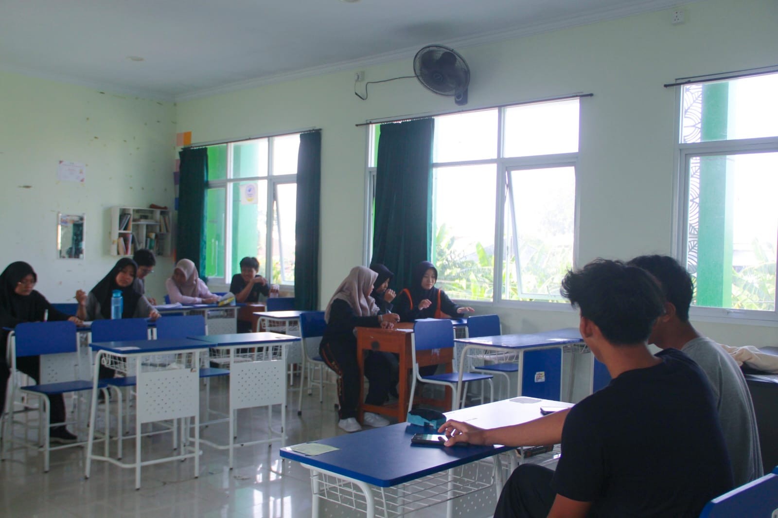 Lomba Cerdas Cermat Literasi dan Numerasi Warnai Class Meeting MAN 4 Bantul