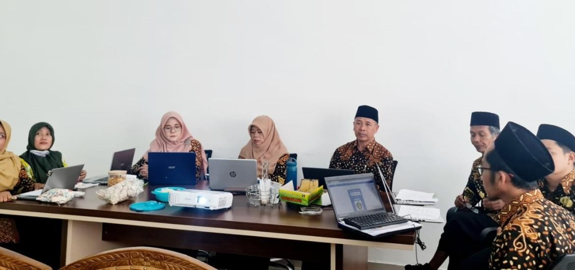 Bedah Evidence Jadi Agenda Utama Persiapan PKKM MAN 4 Bantul