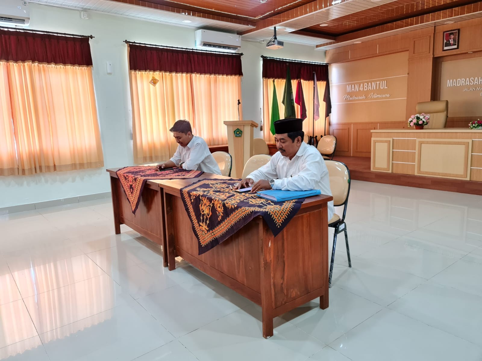 Koordinator Gelar Rapat Evaluasi Kegiatan Milad MAN 4 Bantul ke-54