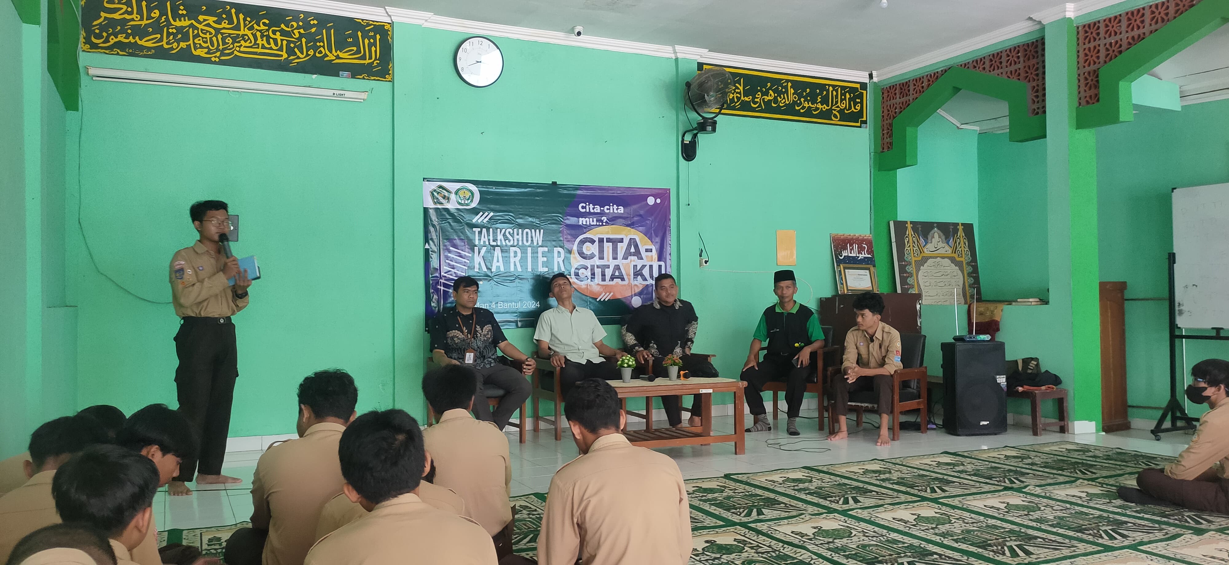 Talk Show Inspiratif di MAN 4 Bantul, Hadirkan Alumni Berprestasi