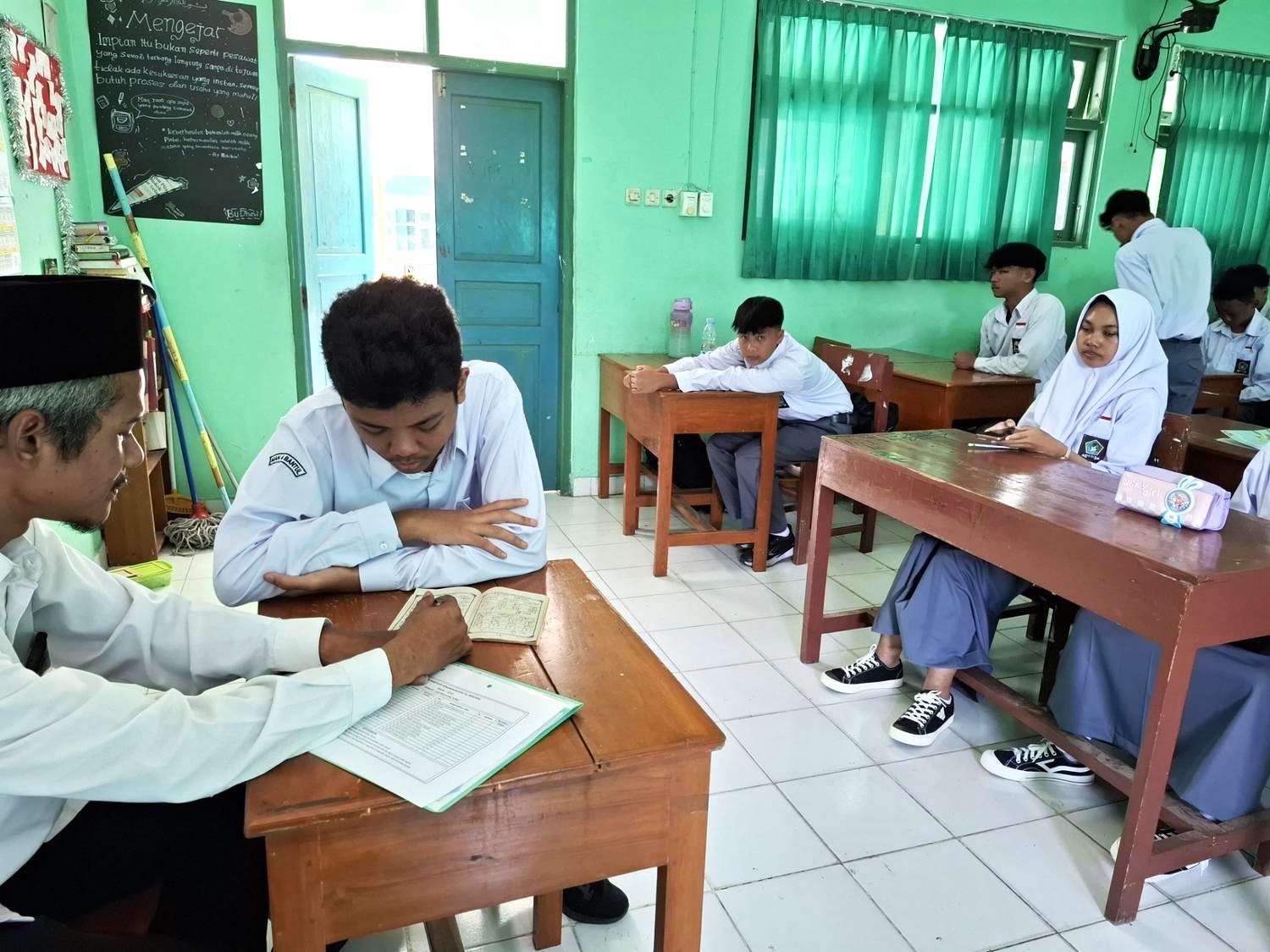 Langkah Awal Generasi Qurani, MAN 4 Bantul Lakukan Pemetaan Baca Al-Qur\'an bagi Siswa Baru