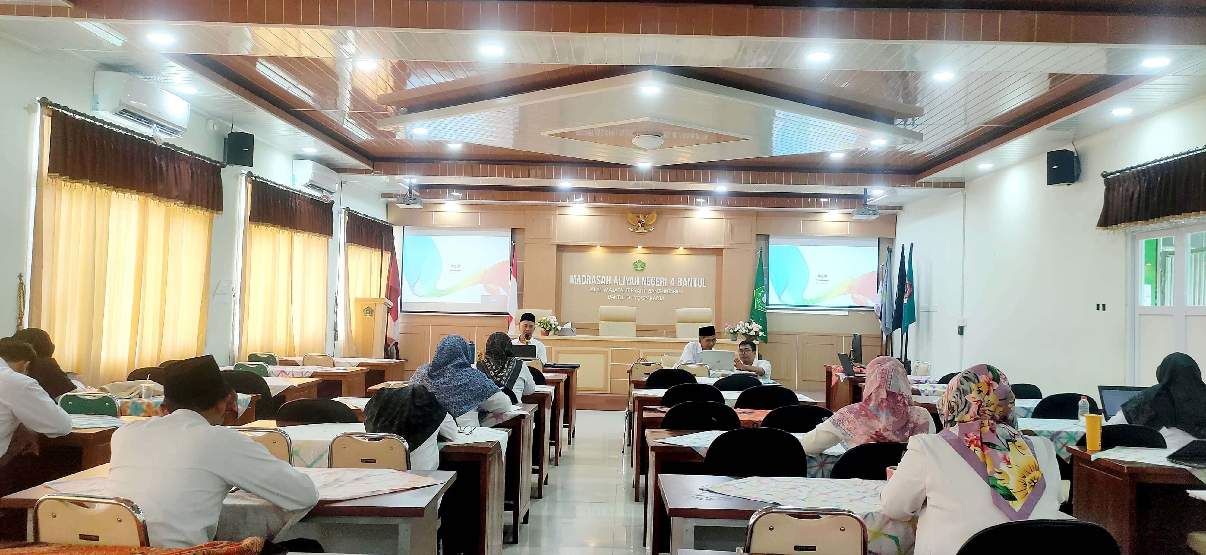 Koordinasi Rutin MAN 4 Bantul: Upaya Sinergi Madrasah, Wali Kelas, dan Orang Tua