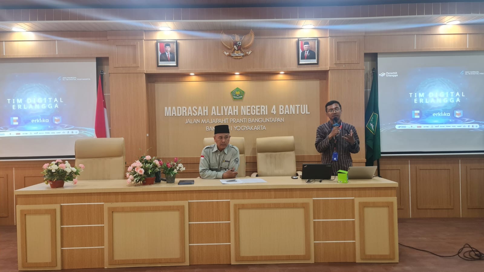 MAN 4 Bantul Gandeng Erlangga dalam Pemanfaatan Teknologi sebagai Media Pembelajaran
