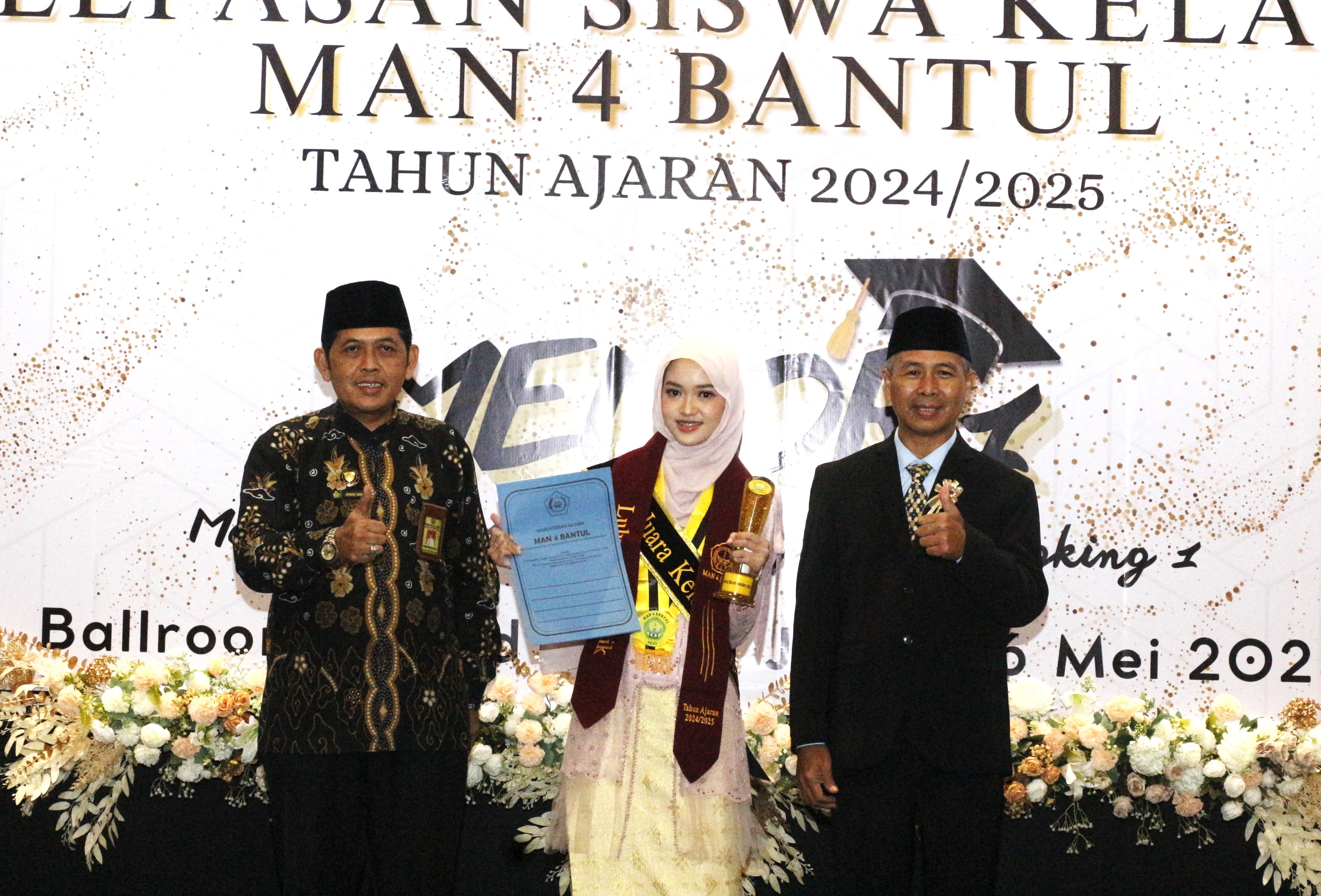 Karima Fahama Rifa Raih Manembayo Award sebagai Lulusan Terbaik MAN 4 Bantul