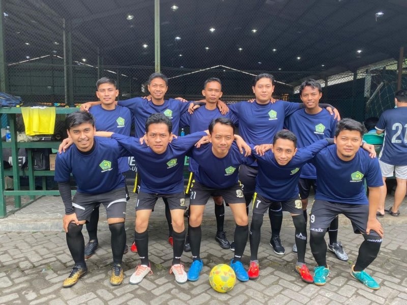 Guru MAN 4 Bantul Turut Persembahkan Juara 2 Futsal untuk Kankemenag Bantul