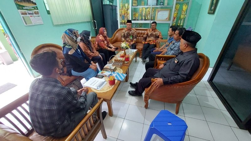 Seluruh GTT/PTT MAN 4 Bantul Buka Rekening BSI Bersama 