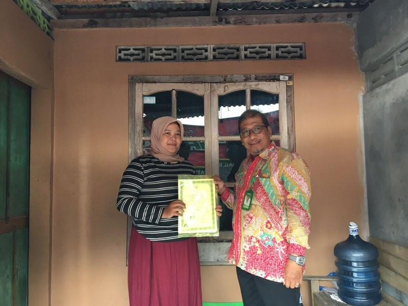 MAN 4 Bantul Lakukan Antar Ijazah ke Rumah Domisili Alumni