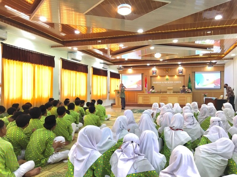 MAN 4 Bantul Gandeng Kominfo DIY Perkuat Literasi Digital