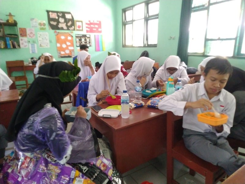 MAN 4 Bantul Adakan Sarapan Bersama Melalui Kegiatan Isi Piringku