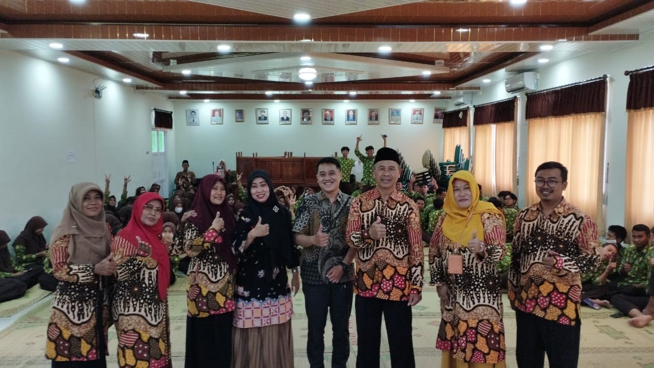 Sukseskan SNBT 2024 MAN 4 Bantul Gelar Analisis Hasil Try Out bersama Quipper