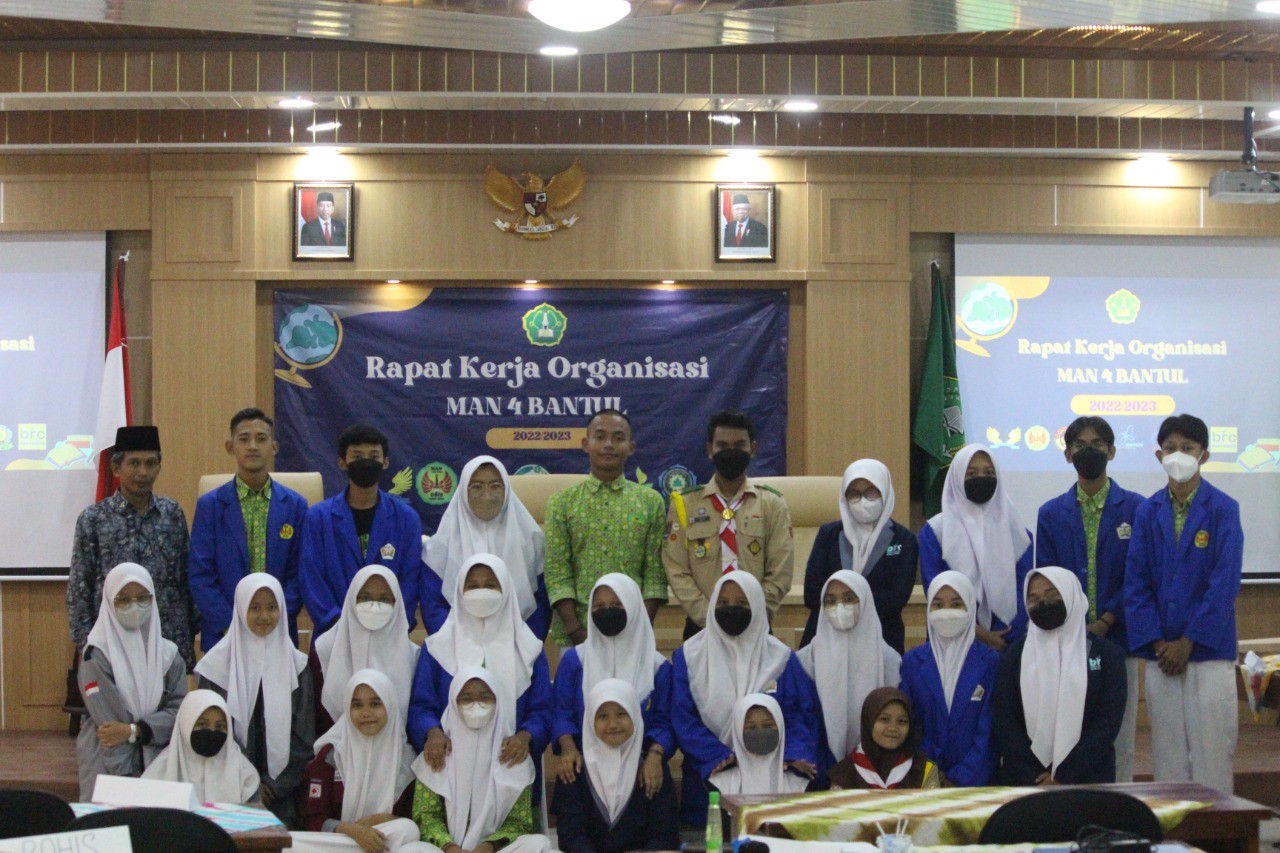 Bahas Program Kerja, OSIS dan Organisasi Ekstrakurikuler MAN 4 Bantul Gelar Rapat Kerja