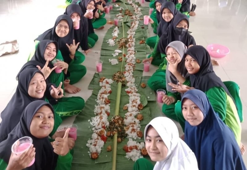 Kegiatan Sarapan Pagi Dijadikan Tolok Ukur Kekompakan Siswa MAN 4 Bantul 