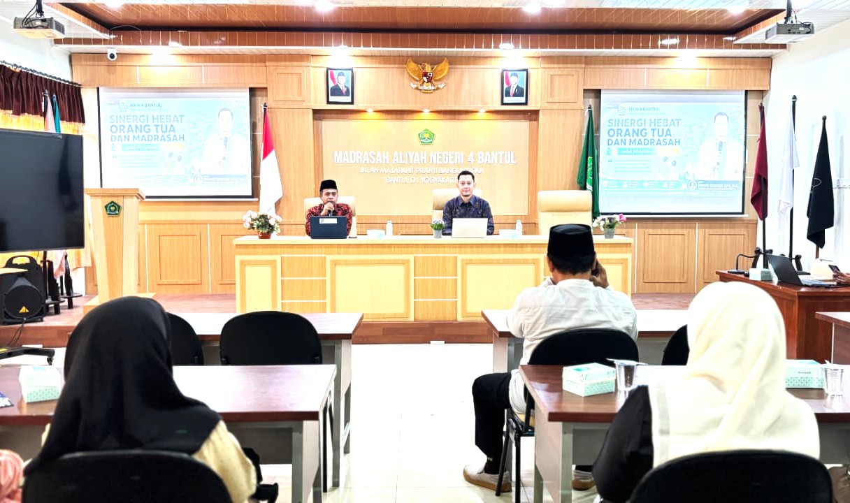 Sinergi dengan Wali Murid Kelas X, MAN 4 Bantul Matangkan Strategi Kelanjutan Studi Siswa