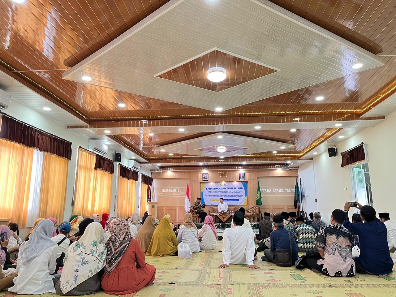 Jejak Waktu Menyatu, Kilas Balik MANEMBAYO Hidupkan Semangat Lintas Generasi