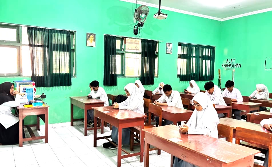 Mengawal Detik Penentu, Ujian Akhir Siswa Kelas XII MAN 4 Bantul Berlangsung Khidmat