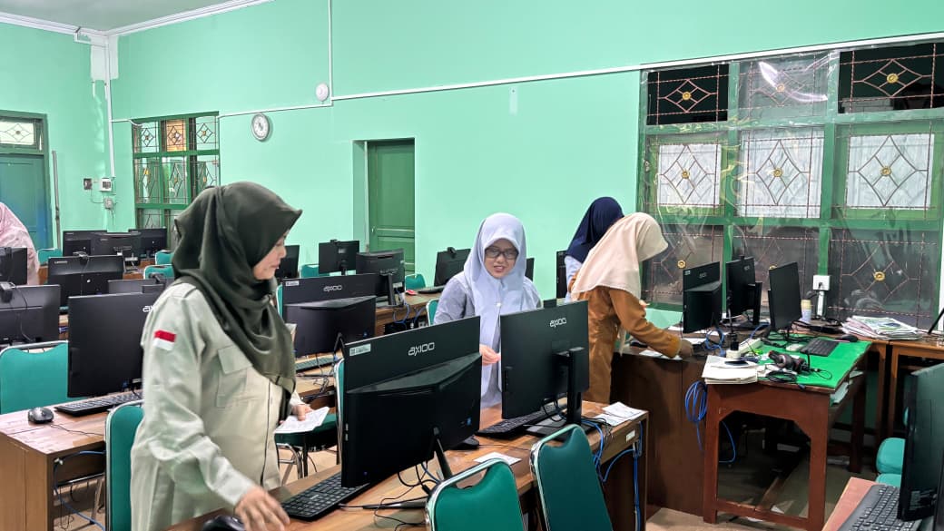 Matangkan Persiapan TKA, MAN 4 Bantul Cek Kesiapan Perangkat