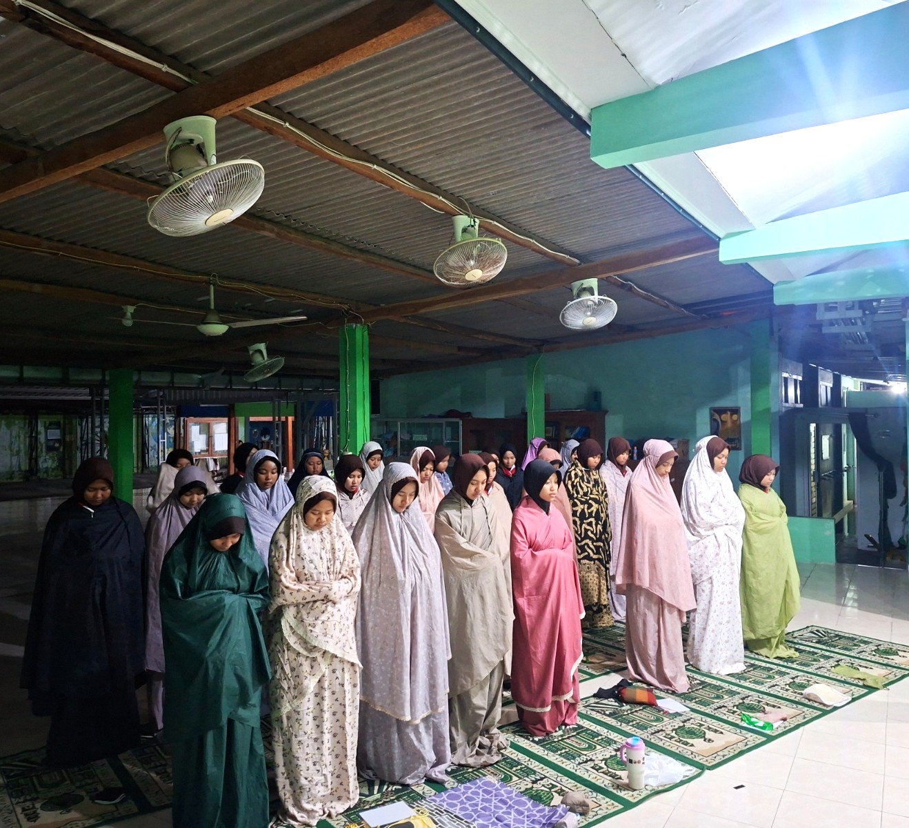 Seimbangkan Kepemimpinan dan Agama, LDK MAN 4 Bantul Kokohkan Pondasi Spiritual Peserta