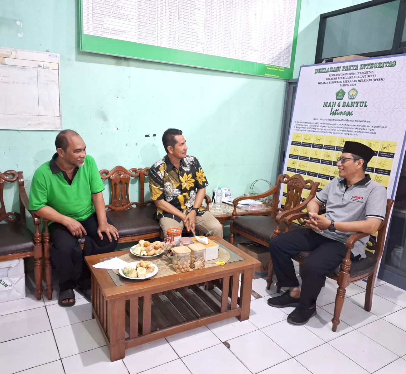 Lembur Strategis MAN 4 Bantul, Penataan Administrasi Menuju Standar Kepegawaian Modern