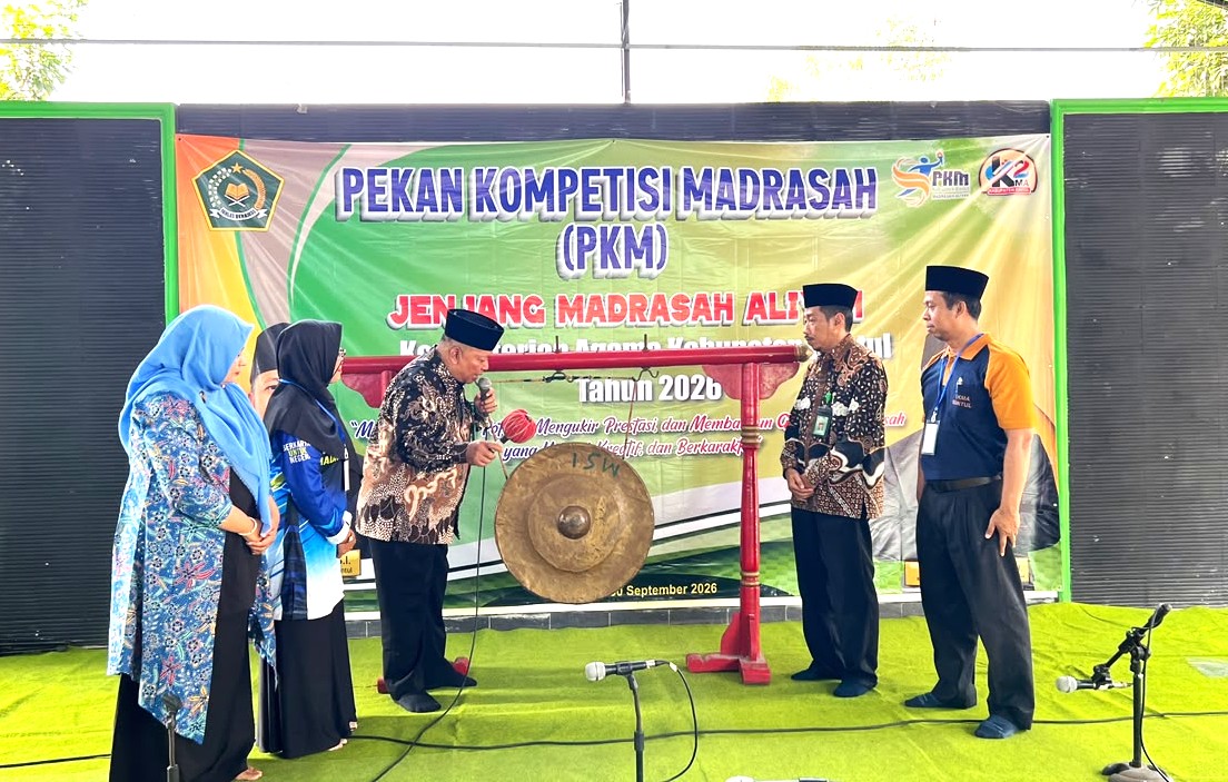 Kontingen MAN 4 Bantul mengikuti pembukaan PKM 2026 oleh Kakankemenag Bantul