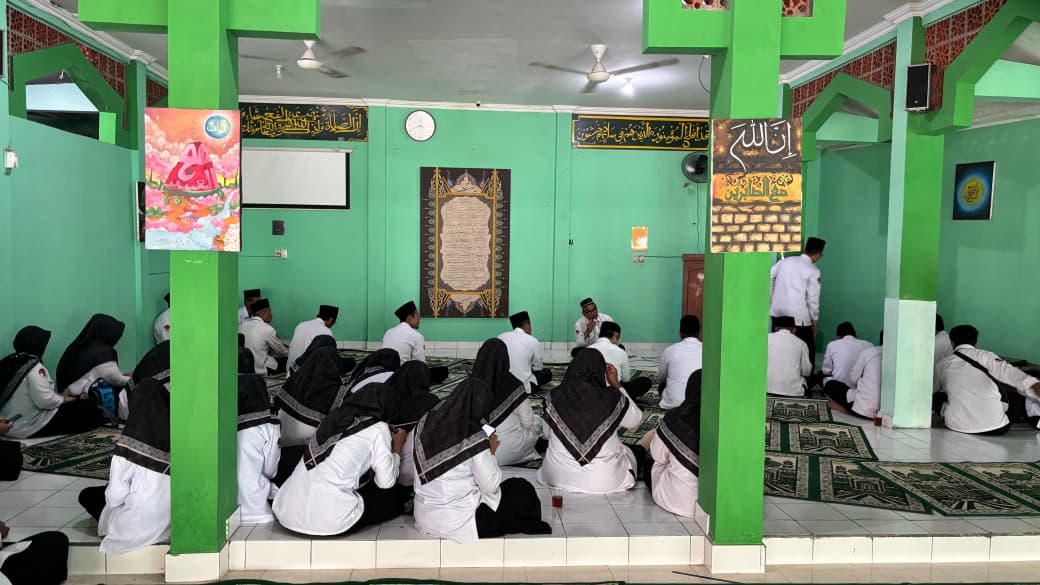 Gema Zikir di MAN 4 Bantul, Rayakan HAB Kemenag ke-80 dengan Muqaddaman dan Doa Bersama