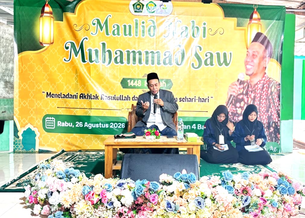Semaikan Cinta Rasul, Ustaz Muhaimin Azzet Sampaikan Tausiyah Maulid Nabi di MAN 4 Bantul