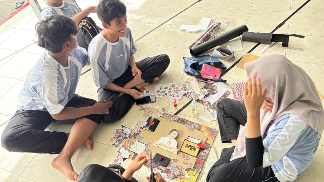 Edukasi Gender dan Literasi, MAN 4 Bantul Sajikan Pesan Kartini Lewat Kreasi Majalah Dinding