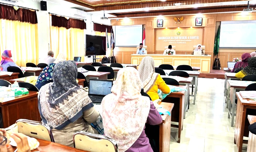 MAN 4 Bantul Mantapkan Administrasi Guru demi Kelancaran Agenda Akademik