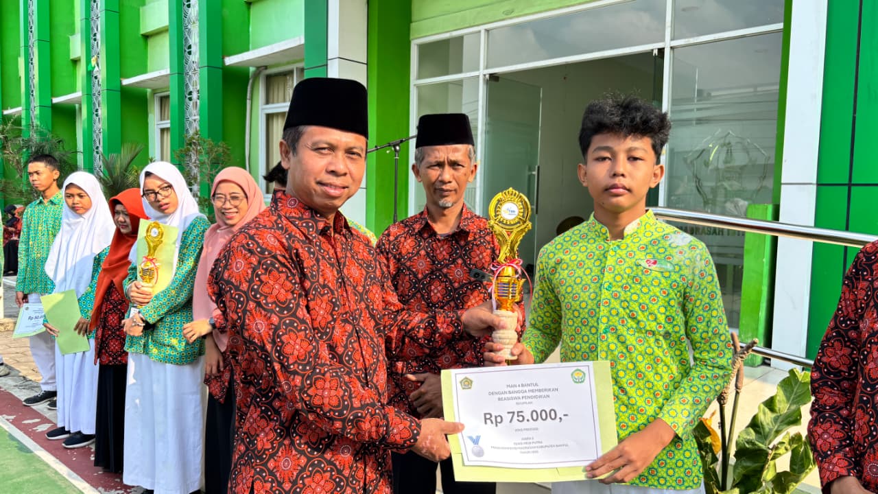 Tampil Sengit, Rizky Bagas Darmawan Raih Juara 2 Tenis Meja PKM 2026