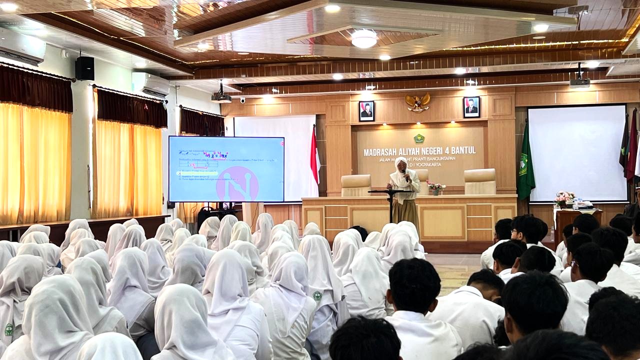 MAN 4 Bantul Gandeng Neutron Gelar Bimbingan Belajar Klasikal Jelang UTBK-SNBT