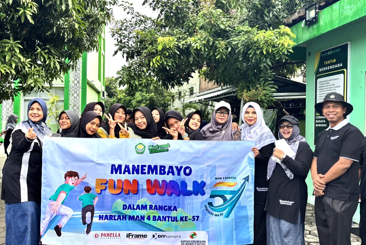 Rayakan Harlah ke-57, MAN 4 Bantul Gelar Jalan Sehat sebagai Bentuk Syiar kepada Masyarakat