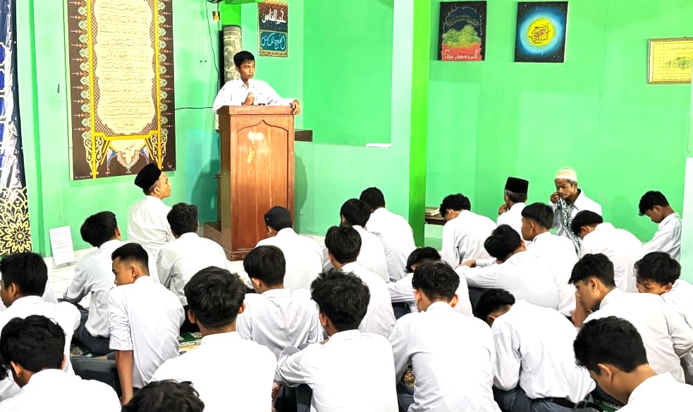 Sampaikan Pesan Tegas, Raihan Syafei Soroti Dampak Buruk Zina dalam Kultum Dzuhur