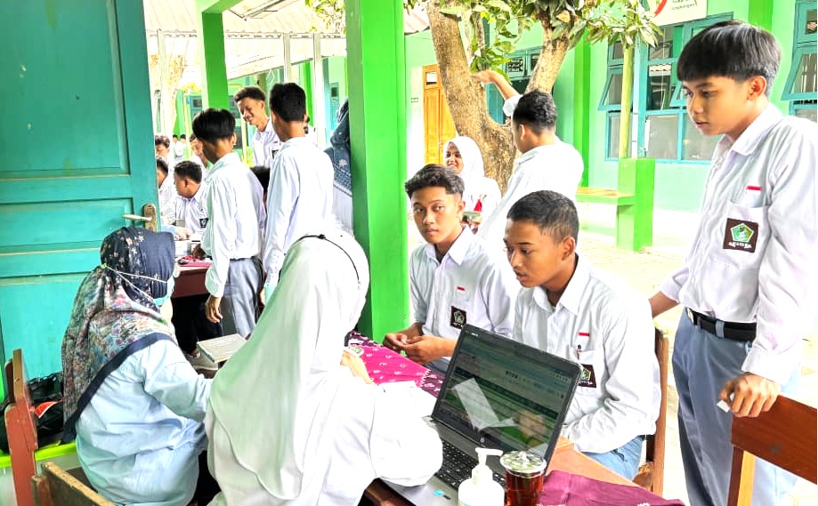 Peduli Kesehatan Murid, MAN 4 Bantul Gandeng Puskesmas Banguntapan 3 Adakan Skrining Serentak