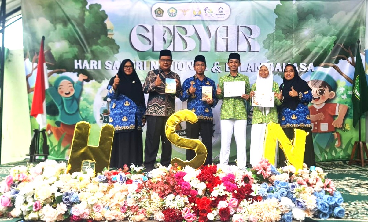 “Lelananing Carita Manembayo”, Karya Cerkak Murid MAN 4 Bantul Warnai Peringatan Bulan Bahasa
