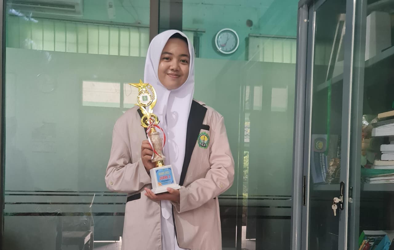 Keren, Siswa MAN 4 Bantul Sabet Juara di Islamic Book & Culture Festival