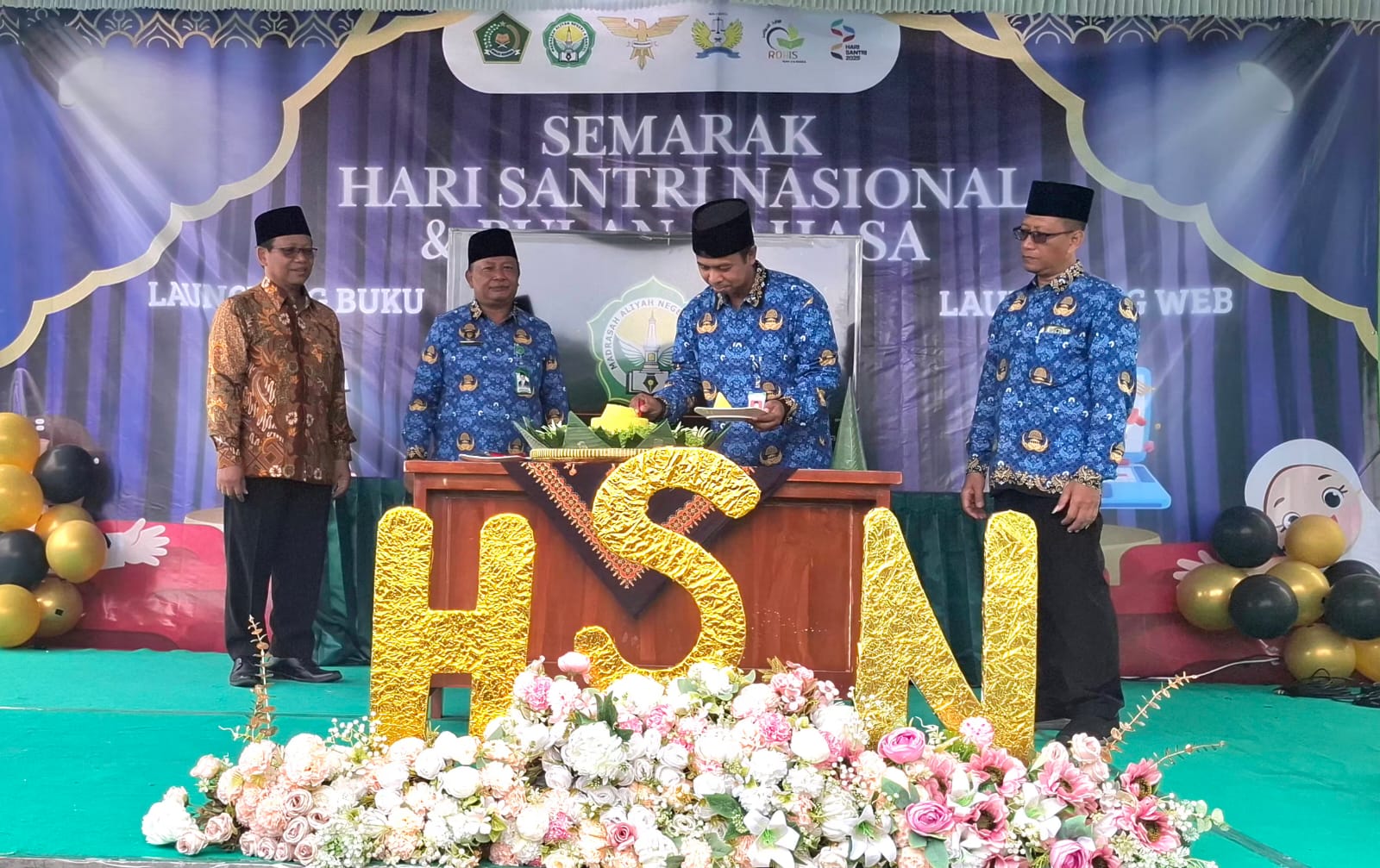 Khataman Akbar di Hari Santri, MAN 4 Bantul Gelar Muqaddaman dan Doa Bersama Penuh Kekhidmatan