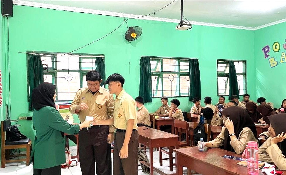 MAN 4 Bantul Gandeng UIN Sunan Kalijaga Latih Pemahaman Logaritma Murid