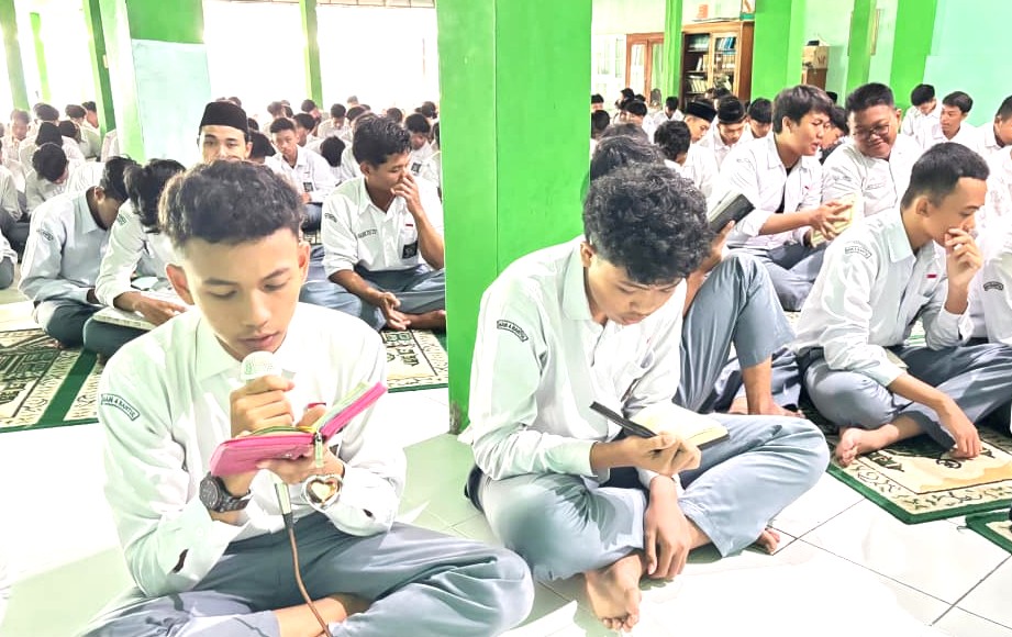 Gema Muqaddaman di MAN 4 Bantul, Suara Merdu Siswa Pimpin Tadarus
