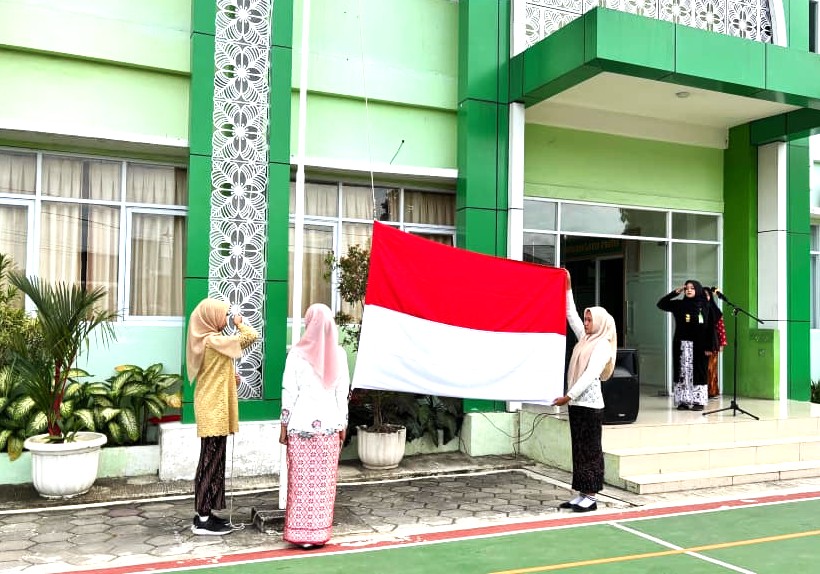 Gelorakan Emansipasi, Civitas Akademika MAN 4 Bantul Kompak Peringati Hari Kartini