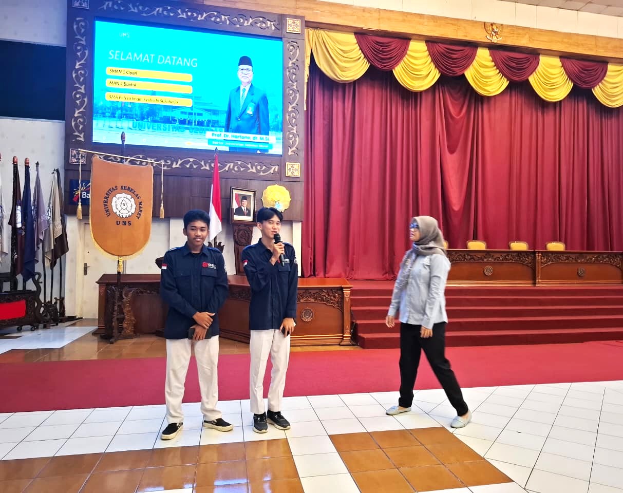 Mantap Berani Tampil di Auditorium UNS, Dua Siswa MAN 4 Bantul Dapat Reward Istimewa