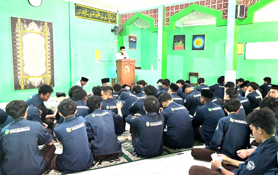 Songsong TKA, Kepala MAN 4 Bantul Berikan Motivasi dan Penguatan kepada Murid Kelas XII