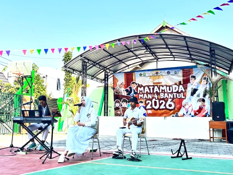 Penampilan Memukau Aksa Band Turut Menyemarakkan Rangkaian Acara Matamuda MAN 4 Bantul